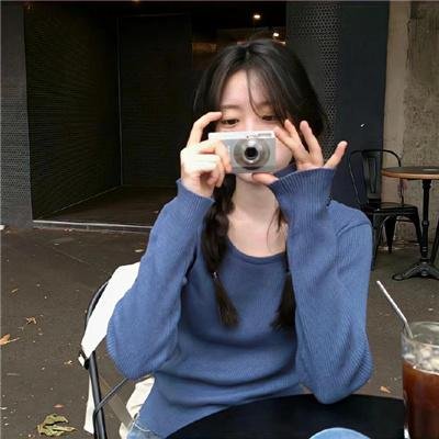 他不爱后，两个青梅后悔哭了